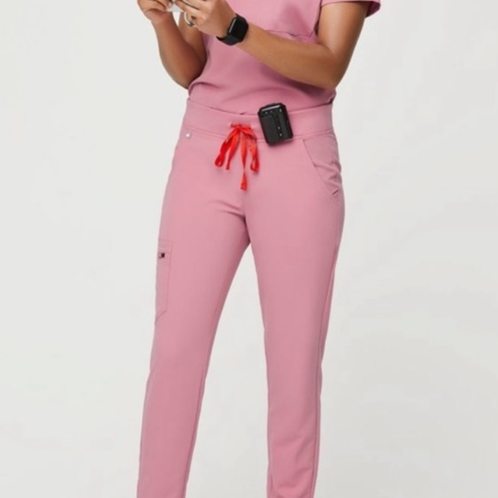 M Figs Chalk Pink Scrub Pants Valentines Day Edition